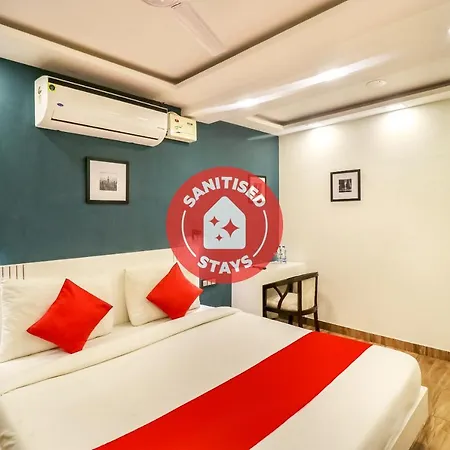 Capital O Amazing Inn Near M2K Cinemas Rohini